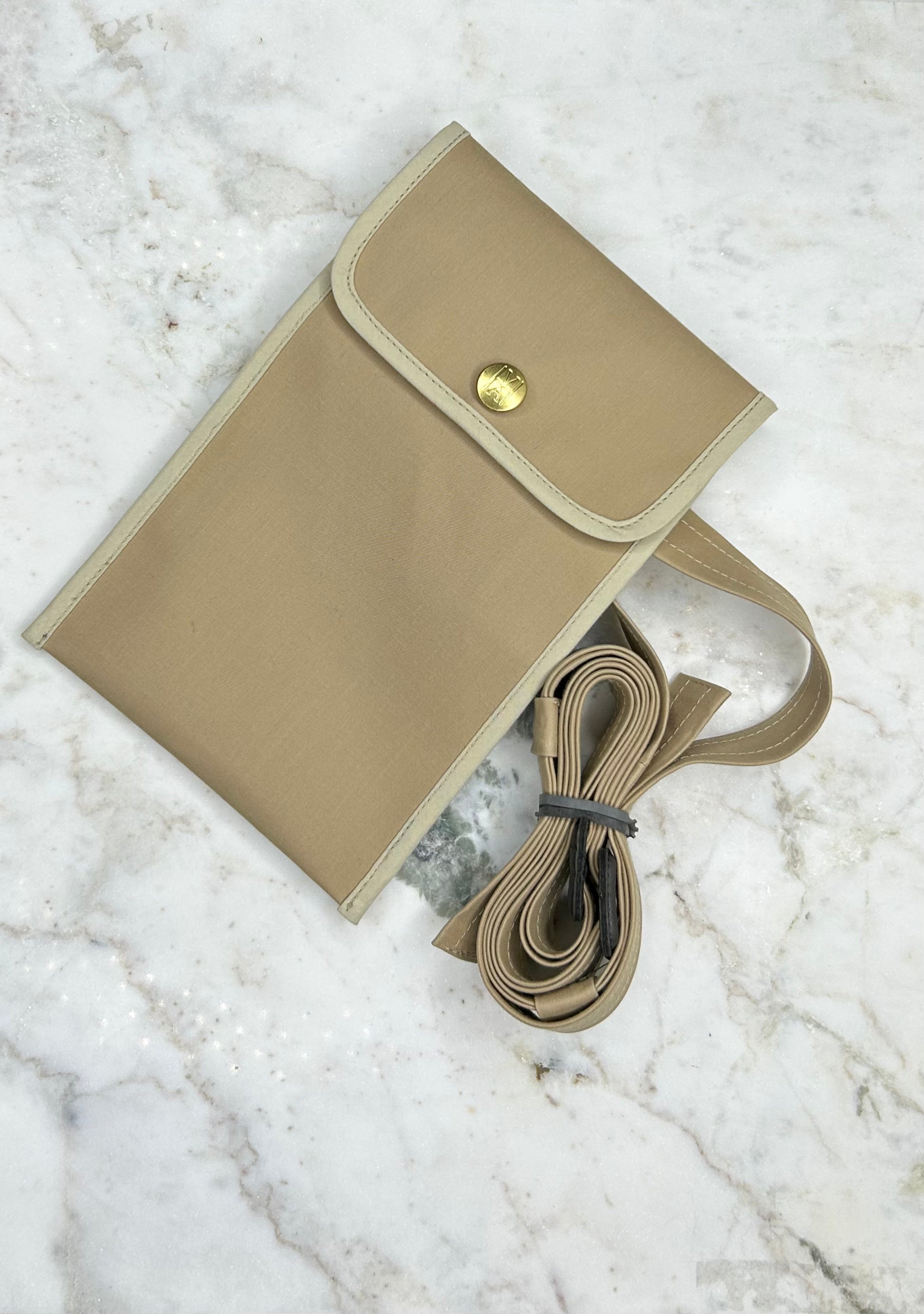 Cross body phone pouch - fawn Accessories ALEXANDER